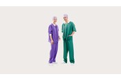 Lékaři oblečení do oteplovacích halen BARRIER v různých barvách